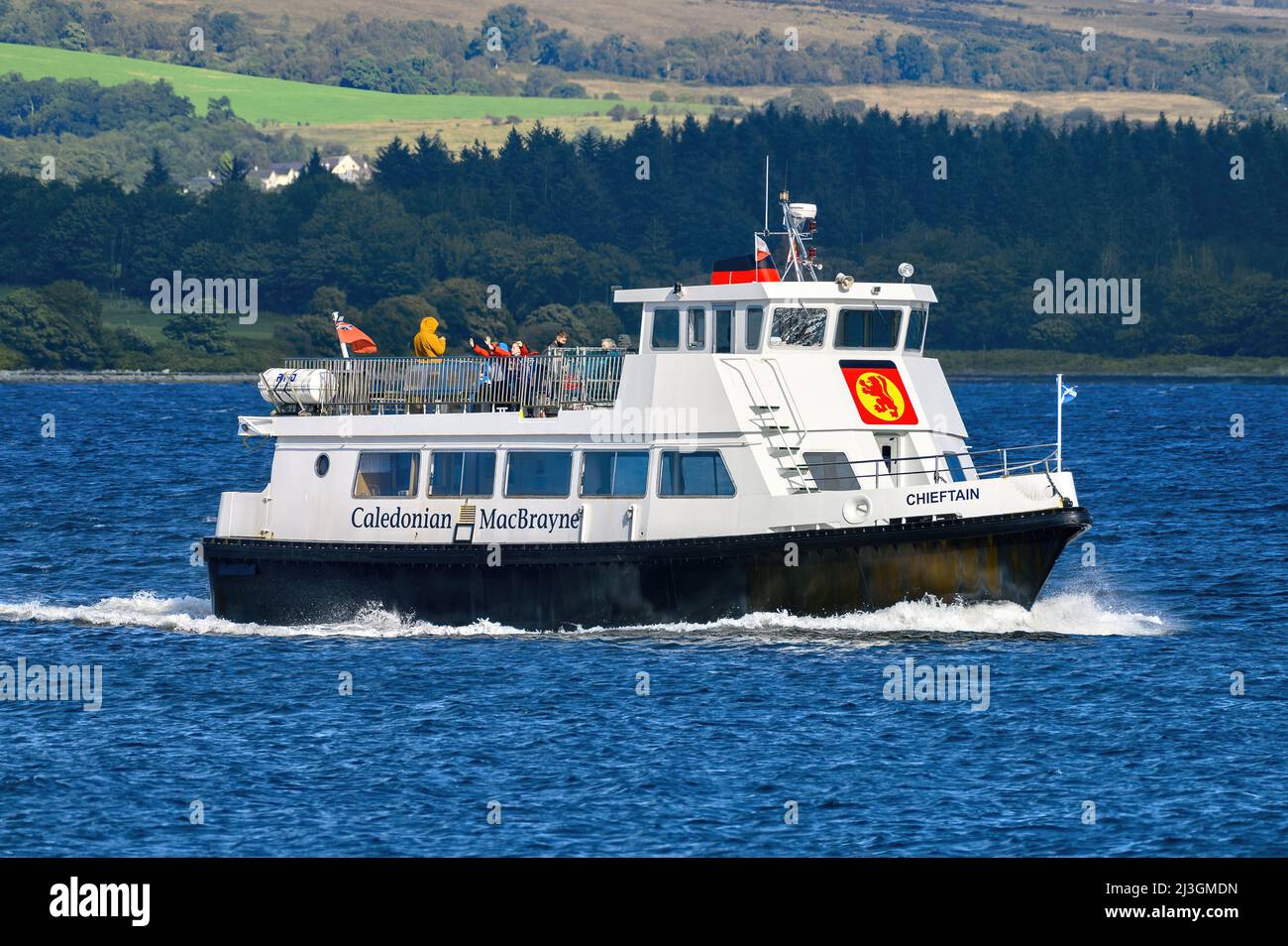 Chieftain ist eine Passagierfähre, die von Caledonian MacBrayne auf dem Gourock - Kilcurggan Service über den Firth of Clyde - September 2021 betrieben wird. Stockfoto