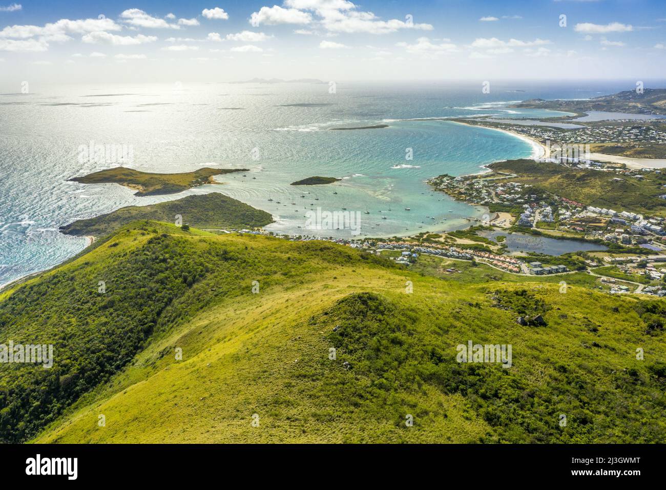 Amérique, Caraïbes, Petites Antilles, Antilles françaises, Saint-Martin, Réserve Naturelle Nationale, Cul-de-Sac, vue aérienne sur la Baie Orientale et la Baies de l'Embouchure Stockfoto