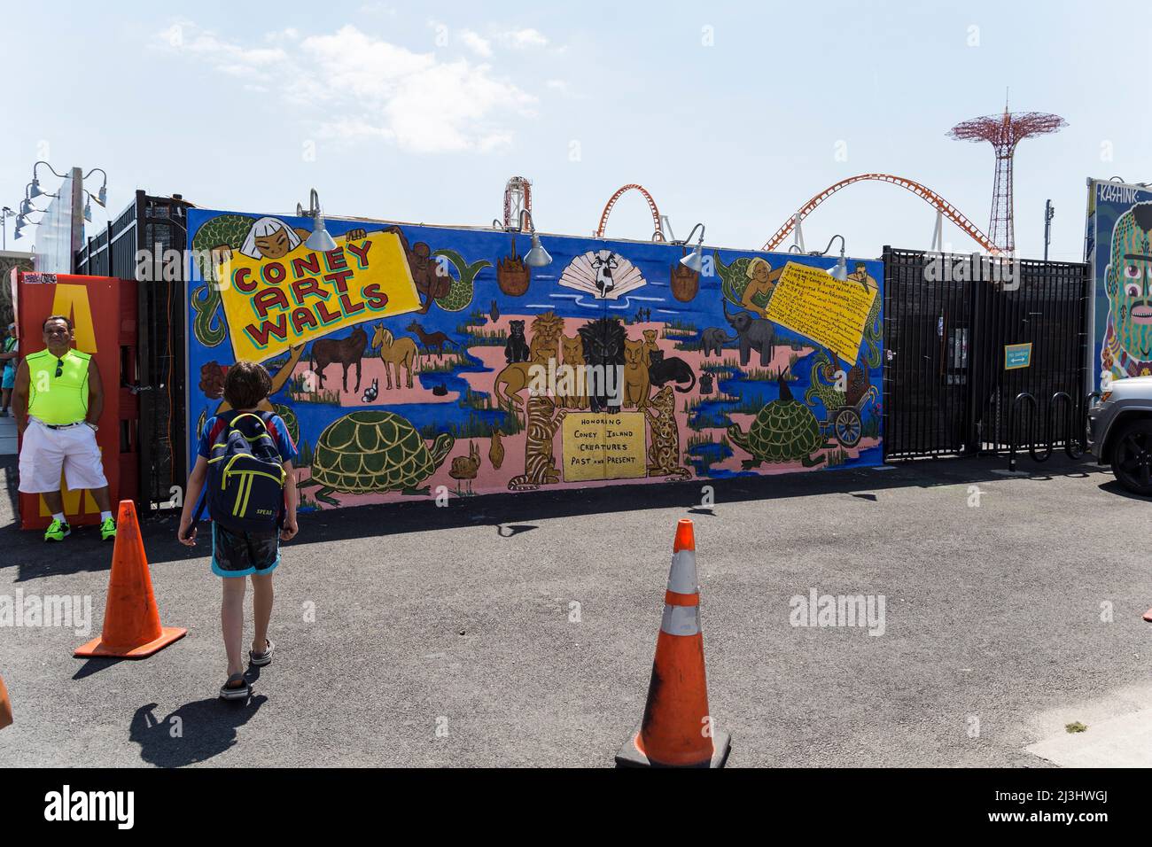 CONEY ISLAND, New York City, NY, USA, Coney Island Art Walls - Graffiti an der Wand Stockfoto