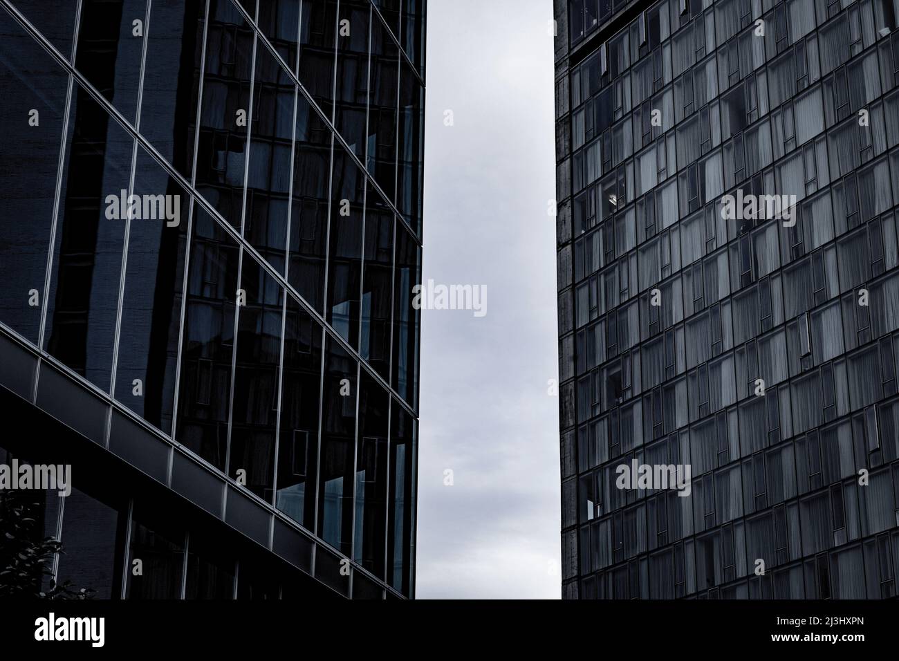 Meatpacking District, New York City, NY, USA, The High Line ist ein beliebter linearer Park, der auf den erhöhten Bahngleisen oberhalb der Tenth Ave errichtet wurde Stockfoto