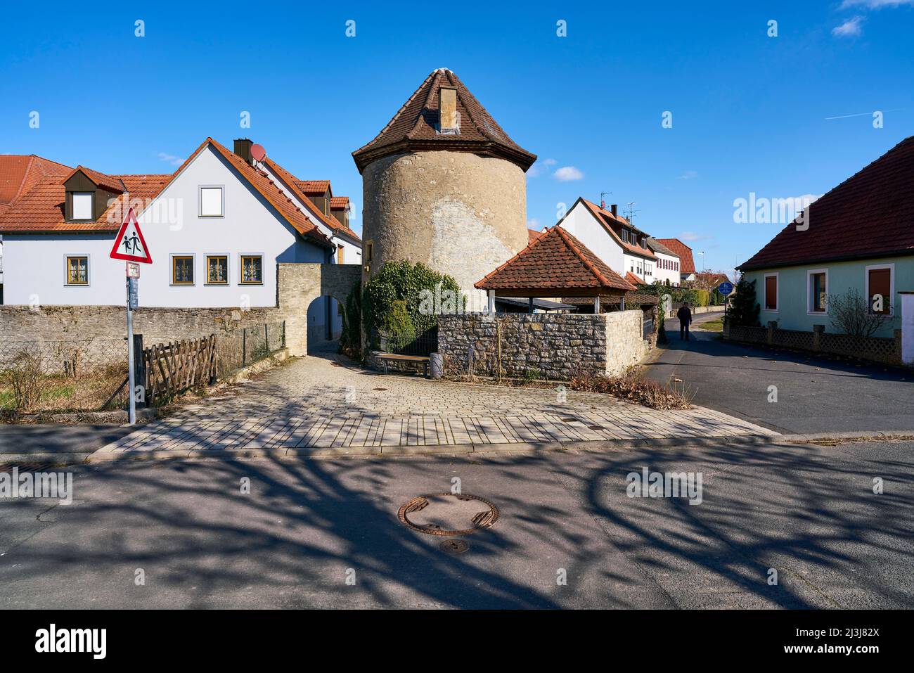 Historisches Dorfzentrum des Weindorfes Sommerach an der Vokacher Mainschleife, Bezirk Kitzingen, Unterfranken, Franken, Bayern, Deutschland Stockfoto