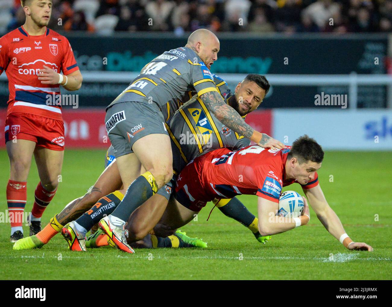 Hull, Großbritannien. 08. April 2022. Betfred Challenge Cup zwischen Hull KR und Castleford Tigers im Hull College Craven Park Stadium am 8.. April 2022 Credit: Craig Cresswell/Alamy Live News Stockfoto