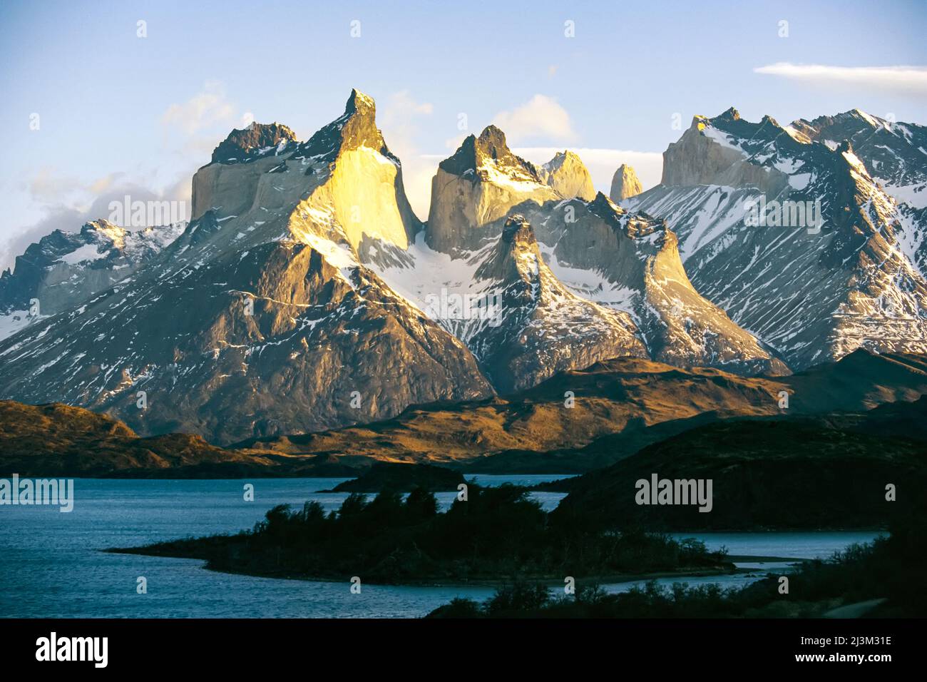 Die Torres del Paine Mountains.; Torres del Paine, Chile. Stockfoto