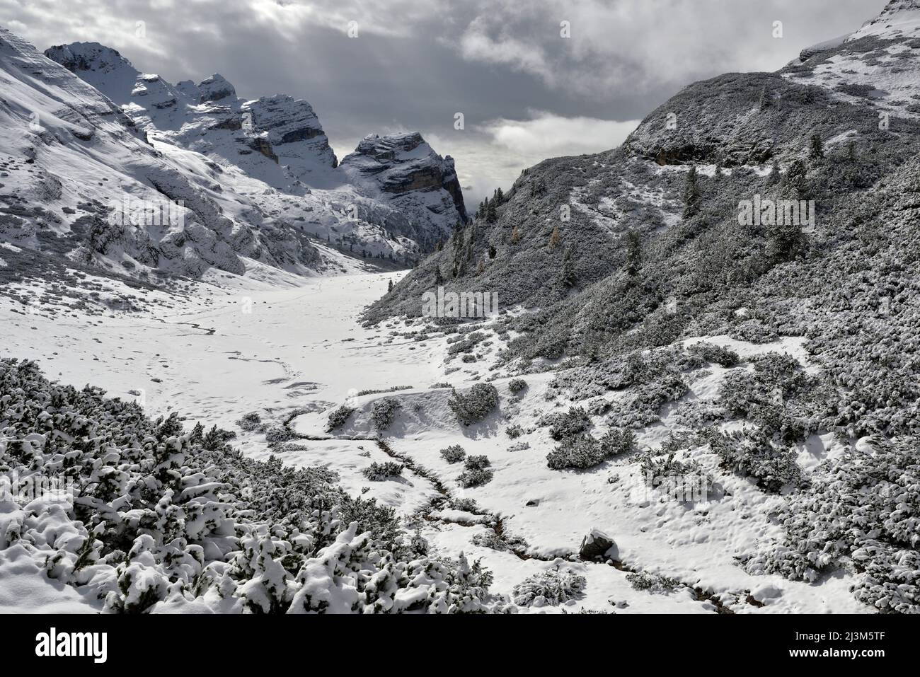 Conturines Spitze in den italienischen Dolomiten.; Cortina d'Ampezzo, Dolomiten, Italien. Stockfoto