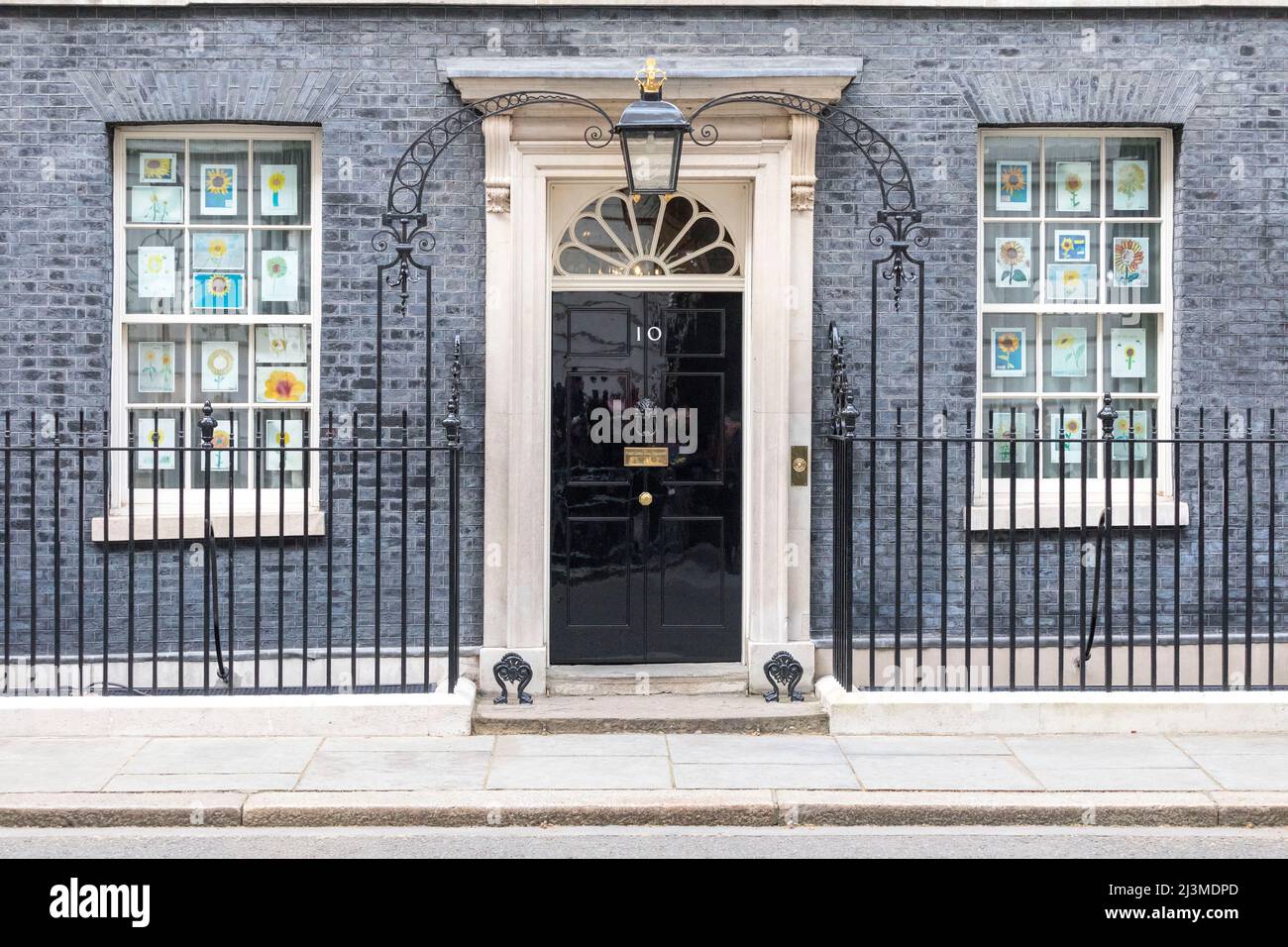 Eine allgemeine Ansicht des Eingangs zur Downing Street Nr. 10 vom Pressestift aus. Bilder aufgenommen am 8.. April 2022. © Belinda Jiao jiao.bilin@gmail.co Stockfoto
