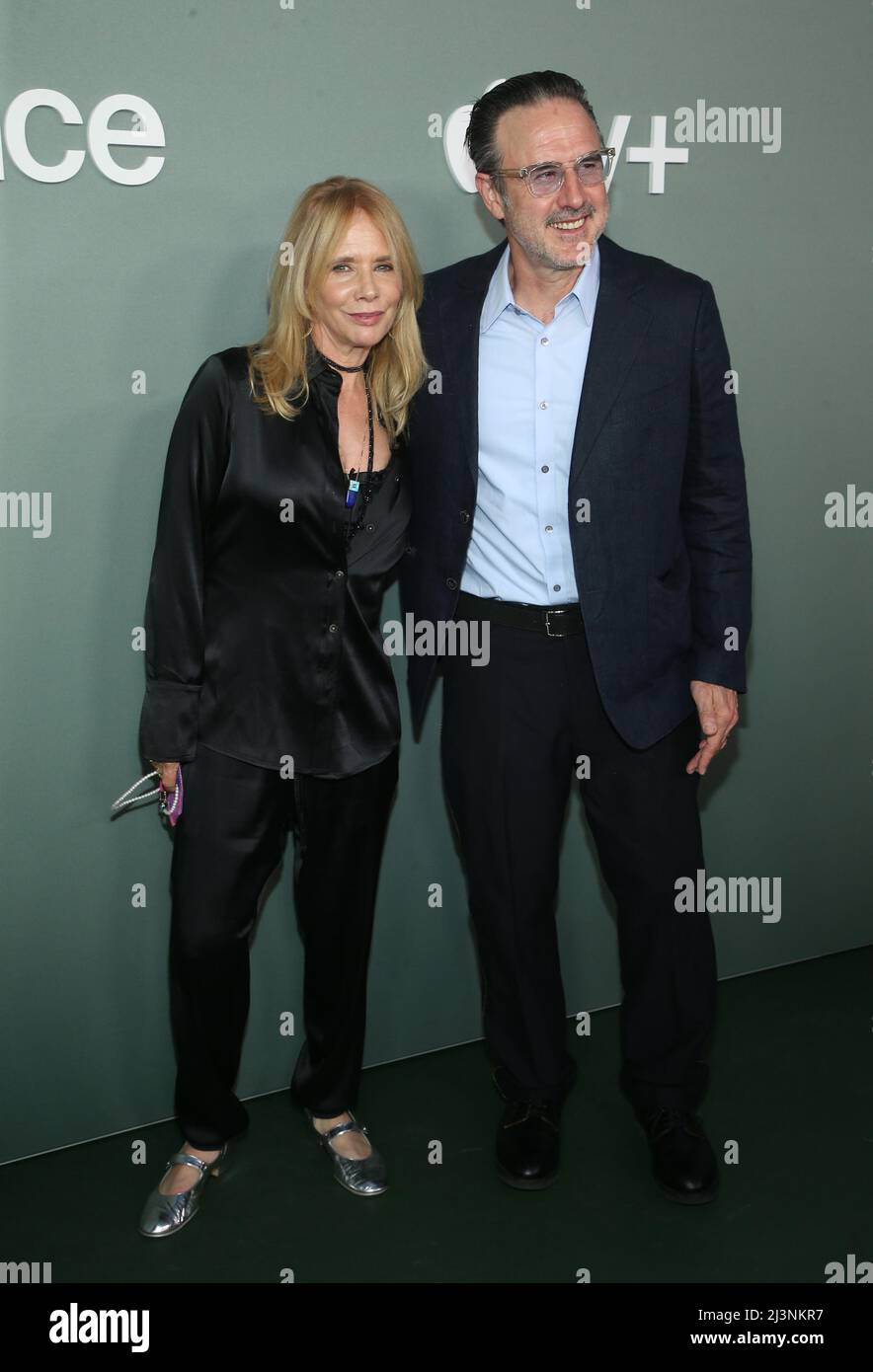 LOD Angeles, USA. 8. April 2022. Rosanna Arquette, David Arquette, bei der Apple TV Severance Finale Vorführung im DGA Theater in Los Angeles, Kalifornien am 8. April 2022. Quelle: Saye Sadou/Media Punch/Alamy Live News Stockfoto