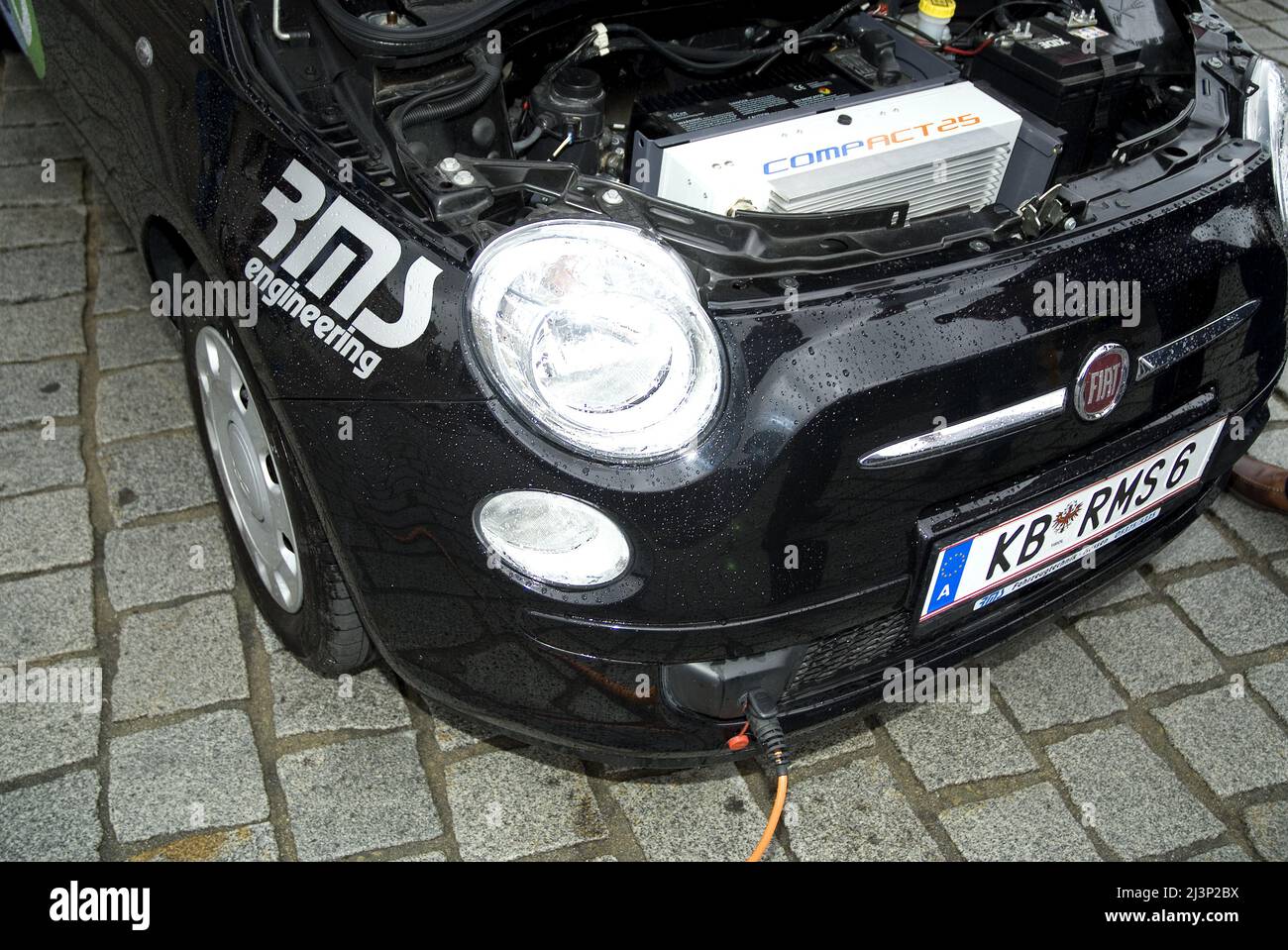 Wien, Österreich. 28. August 2010. ZERO RACE 2010: Emissionsfrei in 80 Tagen um die Welt Stockfoto