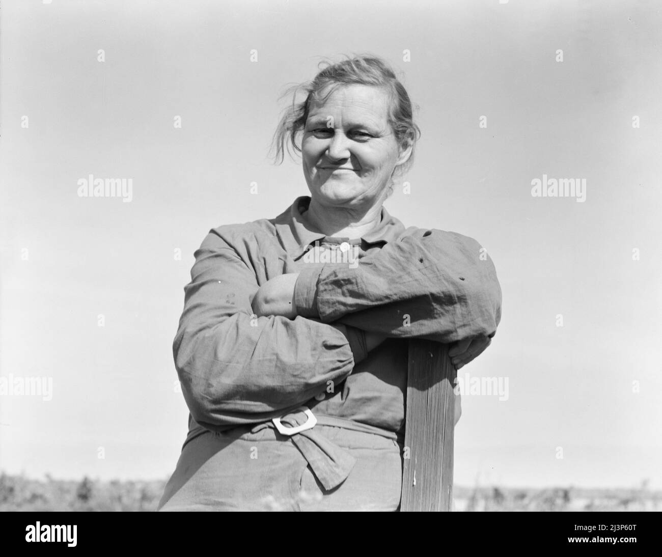 Die Mutter aus Arkansas kommt mit ihrem Mann und elf Kindern nach Kalifornien, um einen Neuanfang zu machen. Jetzt eine ländliche Rehabilitation Client. Tulare County, Kalifornien. Stockfoto