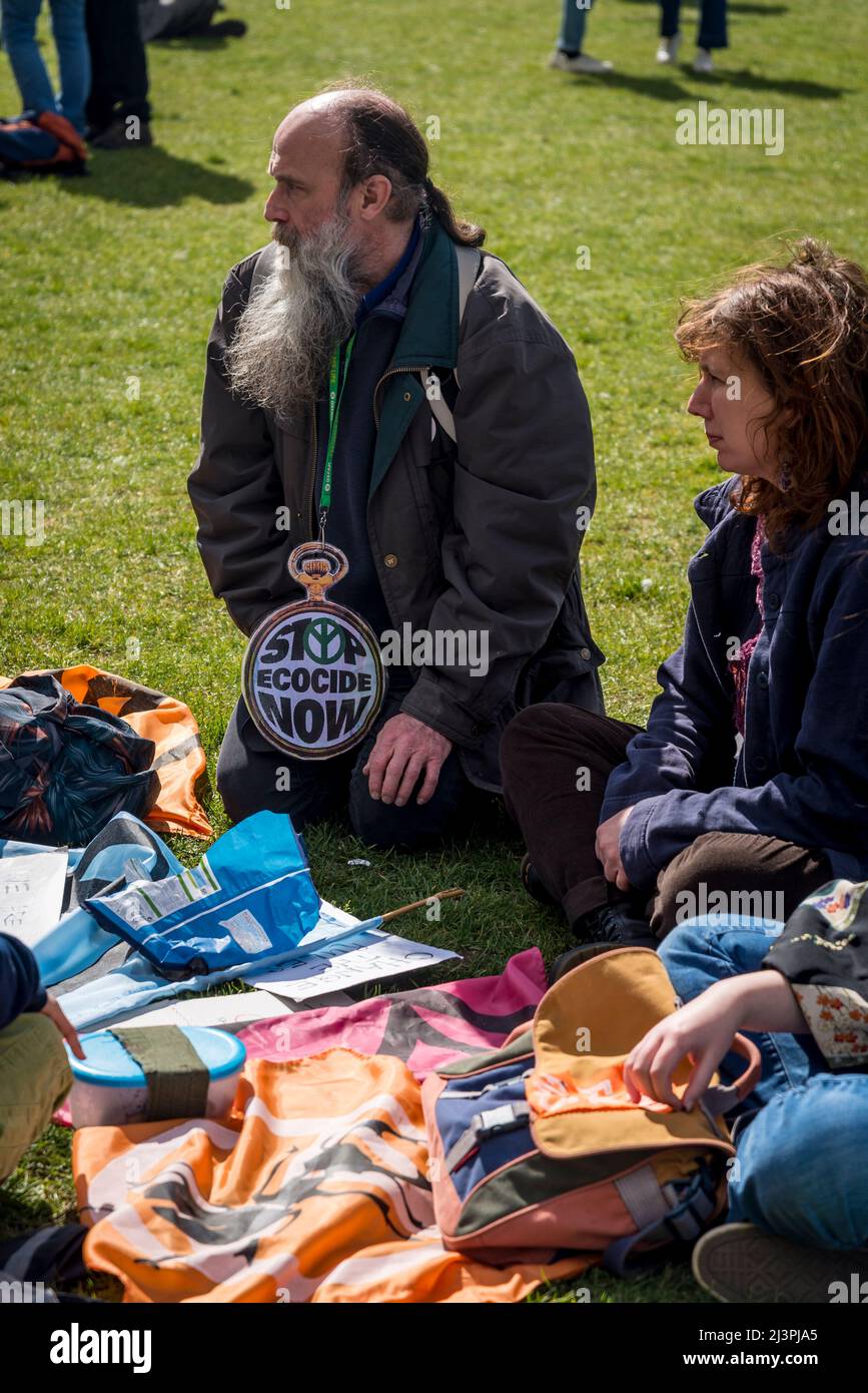 Wir werden nicht umstehen, ein Extinction Rebellion Protest, der für Klimagerechtigkeit kämpft, Hyde Park, 09.04.2022, Central London, England, VEREINIGTES KÖNIGREICH Stockfoto