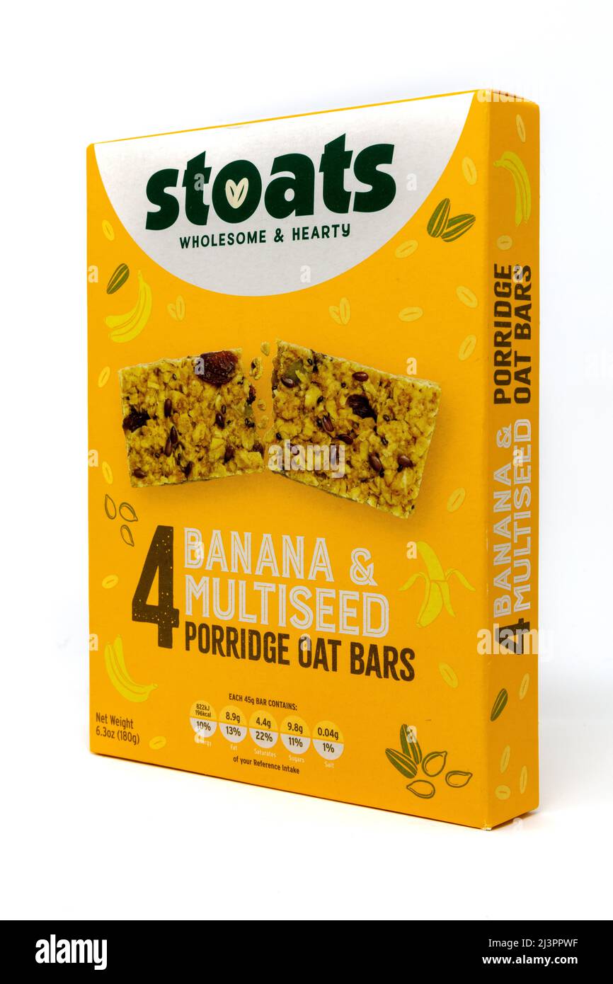 Stoats - Banane & Multiseed Porridge Bars Stockfoto