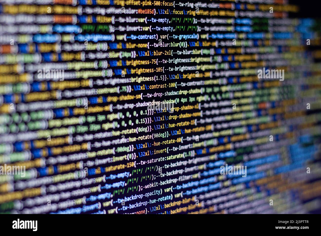 Codehintergrund. Web-Programmiersprache vom Entwickler geschrieben. HTML-, CSS-, javascript- und Web-Programmiercodes im Code-Editor Stockfoto