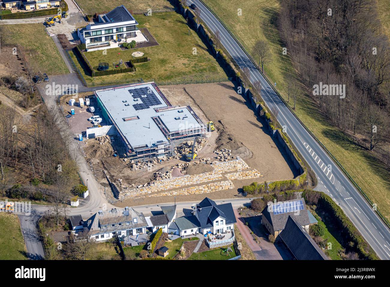 Luftaufnahme, Baustelle und Neubau an der Straßenecke zur Oldenburg zur Waterlappe in Neheim, Arnsberg, Sauerland, Nordrhein-Westfalen Stockfoto