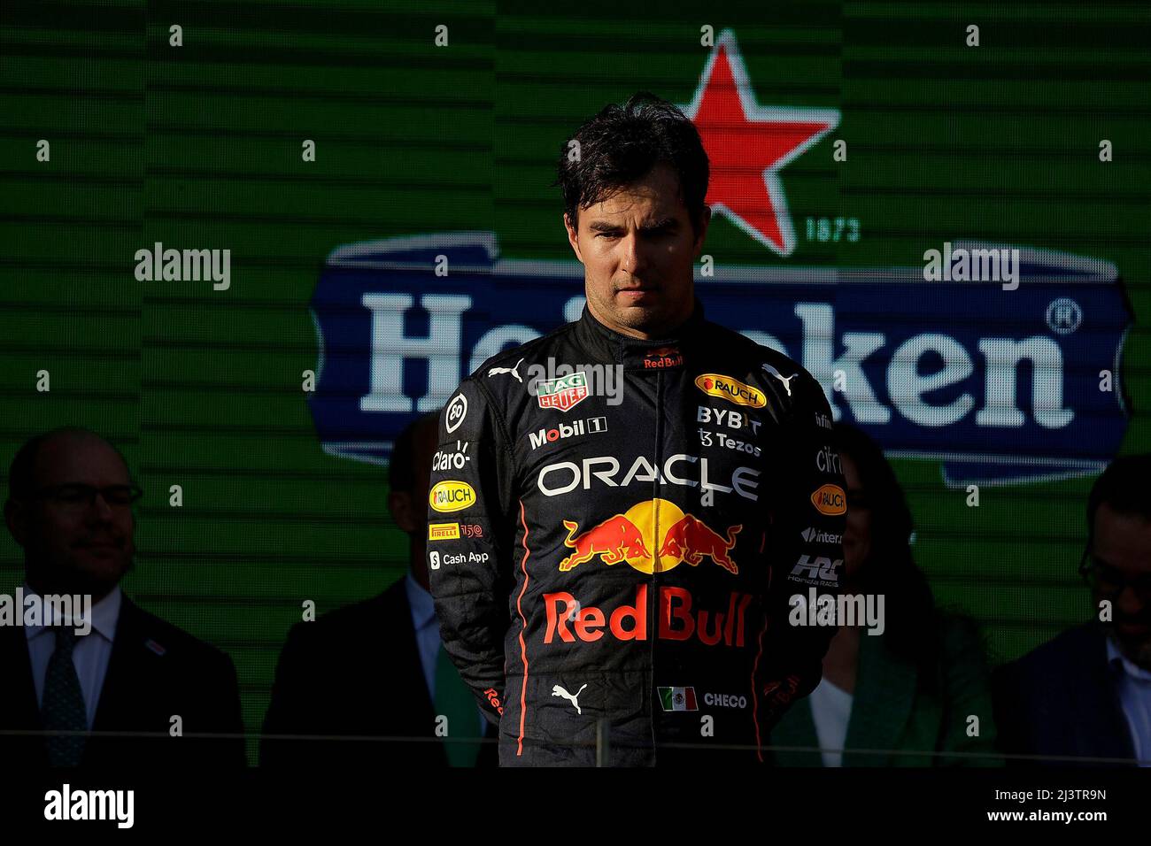 Melbourne, Australien. 10. April 2022. 10. April 2022, Albert Park, Melbourne, FORMEL 1 ROLEX AUSTRALIAN GRAND PRIX 2022, im Bild Podium: 2. Platz für Sergio Perez (MEX), Oracle Red Bull Racing Credit: dpa/Alamy Live News Stockfoto