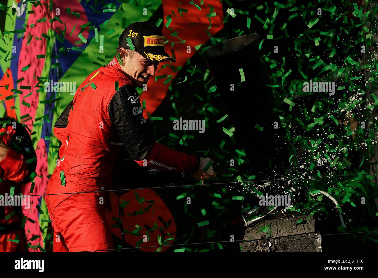 Melbourne, Australien. 10. April 2022. 10. April 2022, Albert Park, Melbourne, FORMEL 1 ROLEX AUSTRALIAN GRAND PRIX 2022, im Bild Podium: Gewinner Charles Leclerc (MCO), Scuderia Ferrari Credit: dpa/Alamy Live News Stockfoto