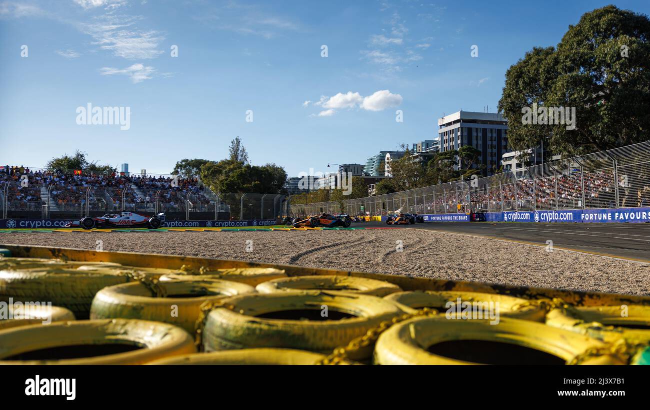Melbourne, Australien. 10. April 2022. Eine Gesamtansicht der Strecke während des Formel 1 Grand Prix von Australien auf der Rennstrecke des Albert Park Grand Prix am 10. April 2022. Quelle: Corleve/Alamy Live News Stockfoto