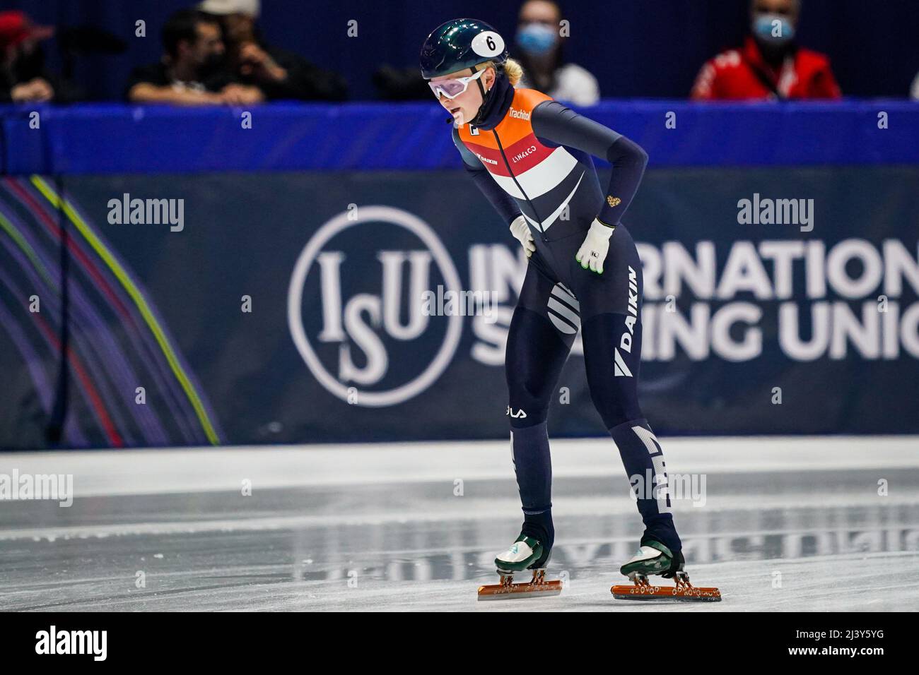 MONTREAL, KANADA - 10. APRIL: Xandra Velzeboer aus den Niederlanden am 3. Tag der ISU-Kurzbahnweltmeisterschaften in der Maurice Richard Arena am 10. April 2022 in Montreal, Kanada (Foto: Andre Weening/Orange Picles) Stockfoto