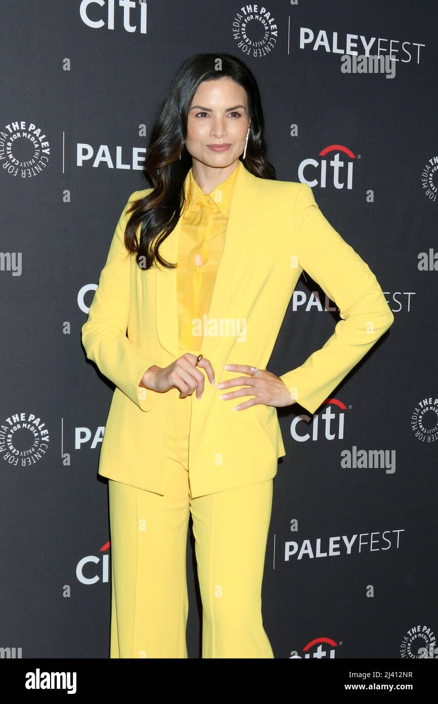 LOS ANGELES - APR 10: Katrina Law beim PaleyFEST - NCIS Universe im Dolby Theater am 10. April 2022 in Los Angeles, CA Stockfoto