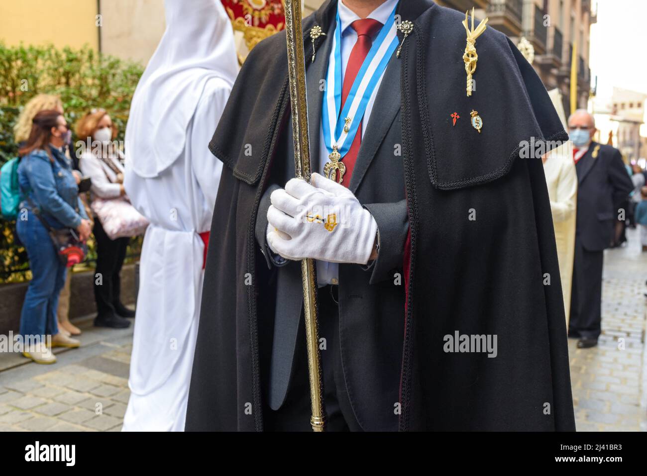 Madrid, Spanien, 10.. april 2022. Menschen in den Straßen von Madrid feiern „Domingo de Ramos“ nach zwei Jahren COVID-19-Notstand. Es ist die Tradition Stockfoto