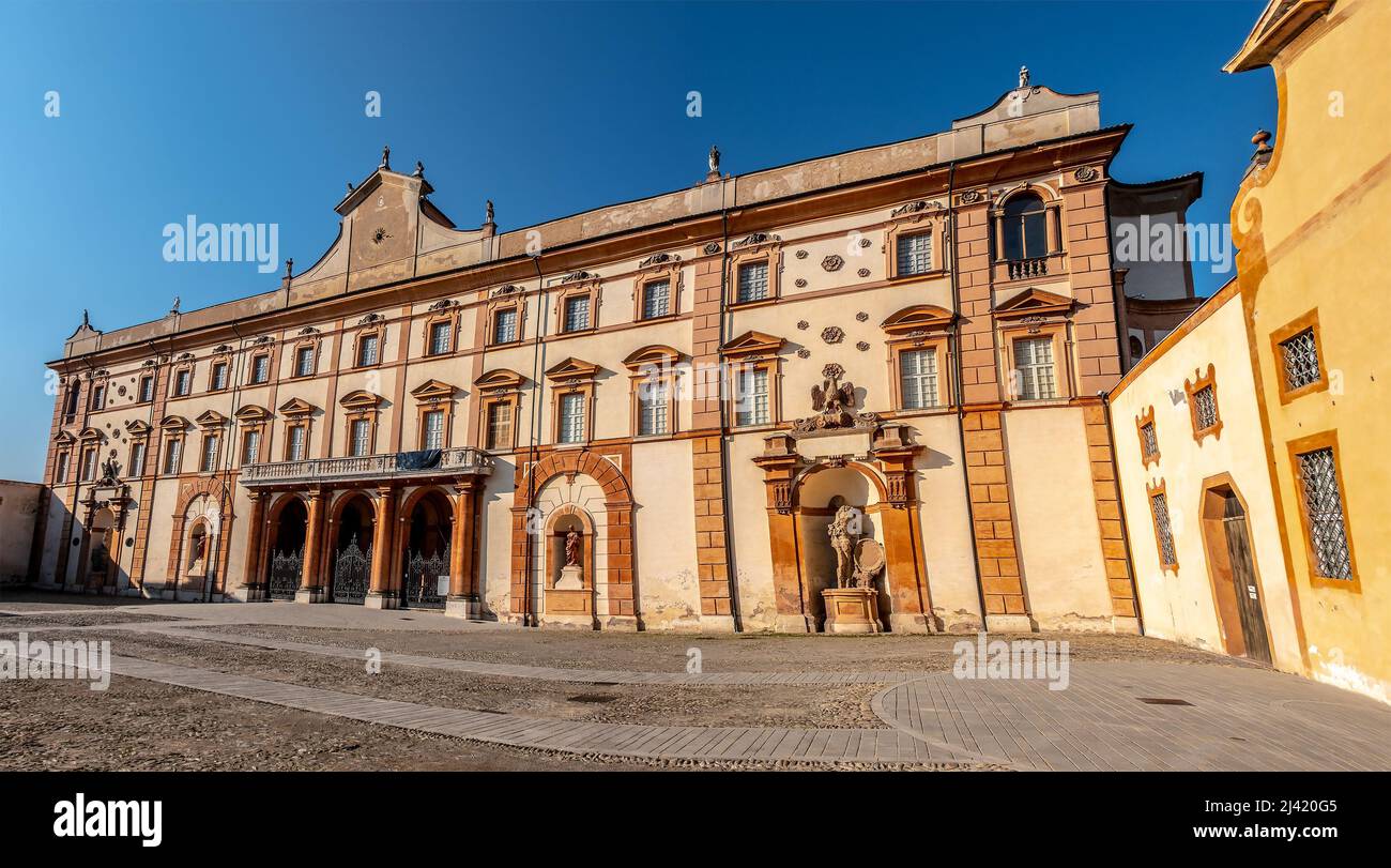 Sassuolo - Modena - Fassade des Palazzo Ducale oder des Palazzo Ducal - italienische Wahrzeichen Stockfoto