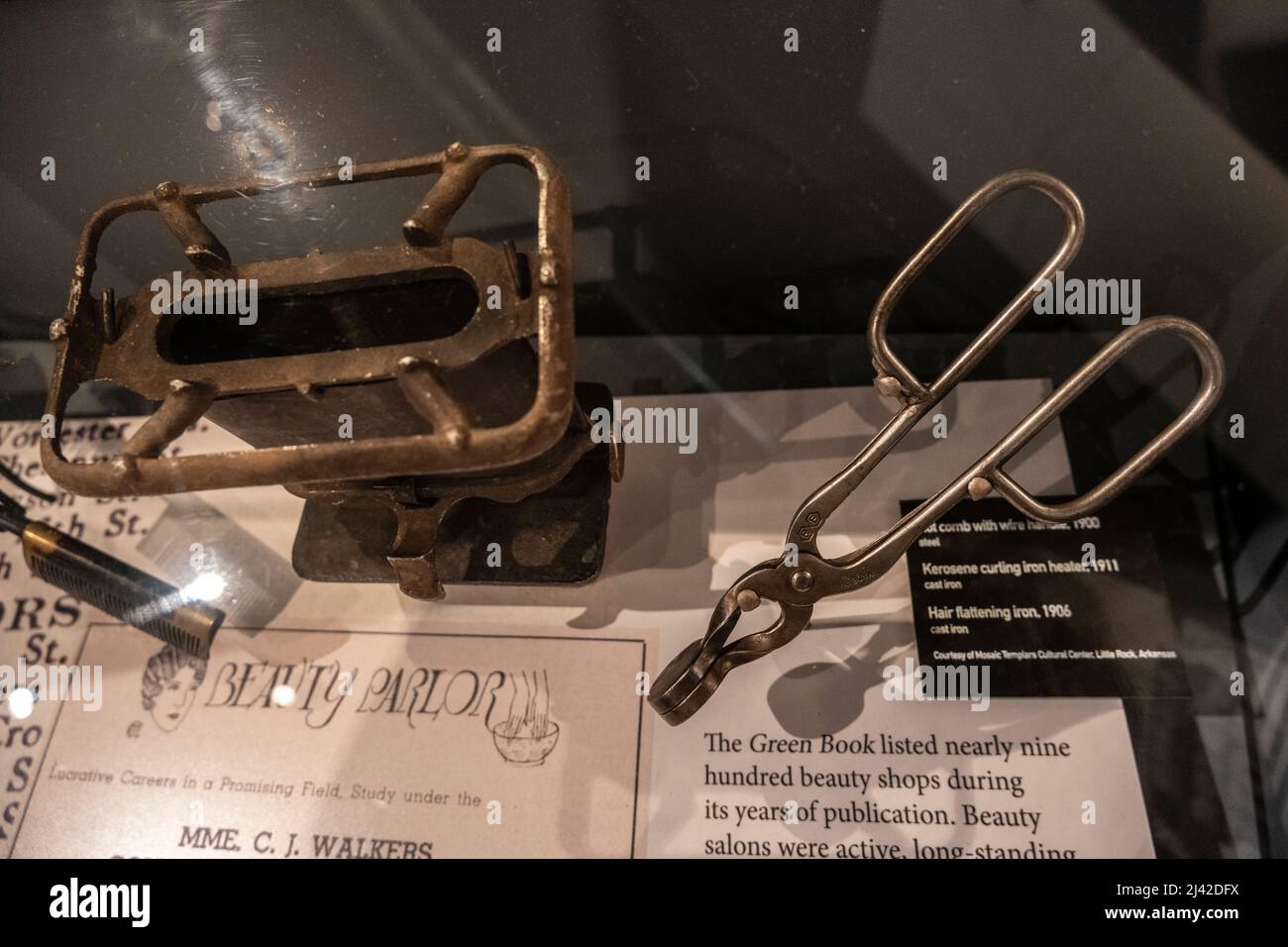 Werkzeuge, die von Afroamerikanern auf ihren Haaren verwendet werden Stockfoto