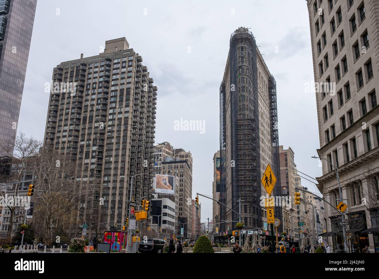 Berühmte Gebäude in Midtown Manhattan an einem Märztag Stockfoto