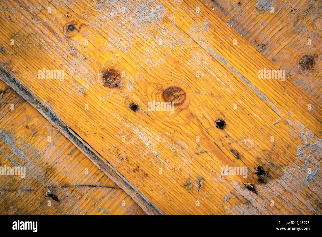 Hintergrund- oder Texturdetails einer gelben Schalungsplatine Stockfoto