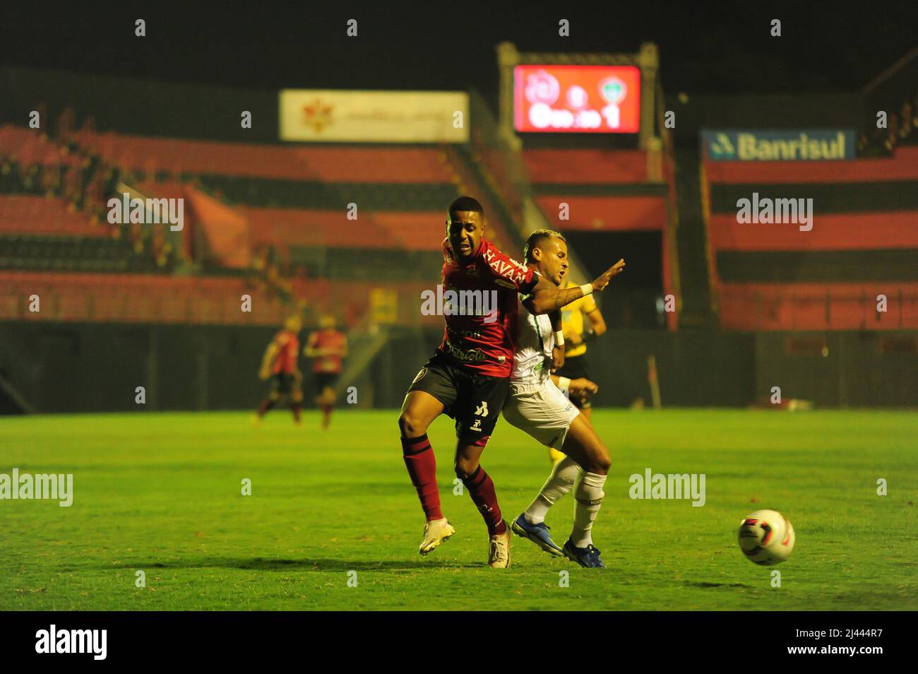 Pelotas, Brasilien. 11. April 2022. RS - Pelotas - 04/11/2022 - BRASILEIRAO SERIE C 2022, BRASIL DE PELOTAS X MANAUS - Vini Peixoto Spieler aus Brasil de Pelotas bei einem Spiel gegen Manaus im Bento Mendes de Freitas Stadion für die brasilianische Meisterschaft C 2022. Foto: MATEUS SARAIVA/ Quelle: AGIF/Alamy Live News Stockfoto