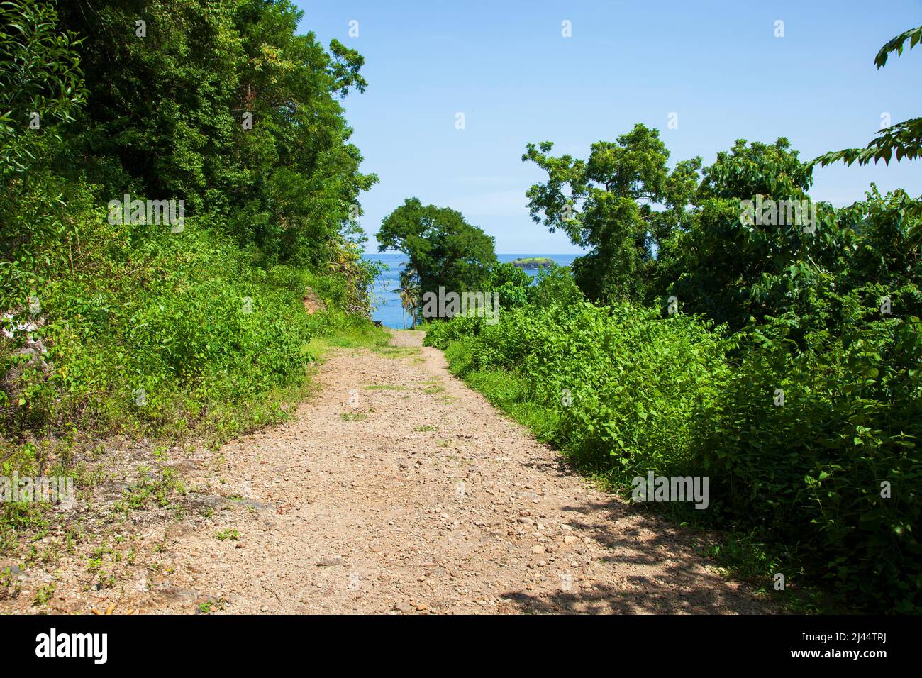 Der Weg zum Virgin Beach in Karangasem in Ost-Bali, Indonesien. Stockfoto