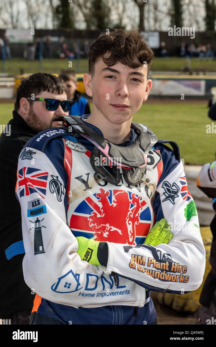 William Richardson. Motorrad Speedway Fahrer. Halbfinale der britischen U-21 in Mildenhall am 10. April 2022 Stockfoto