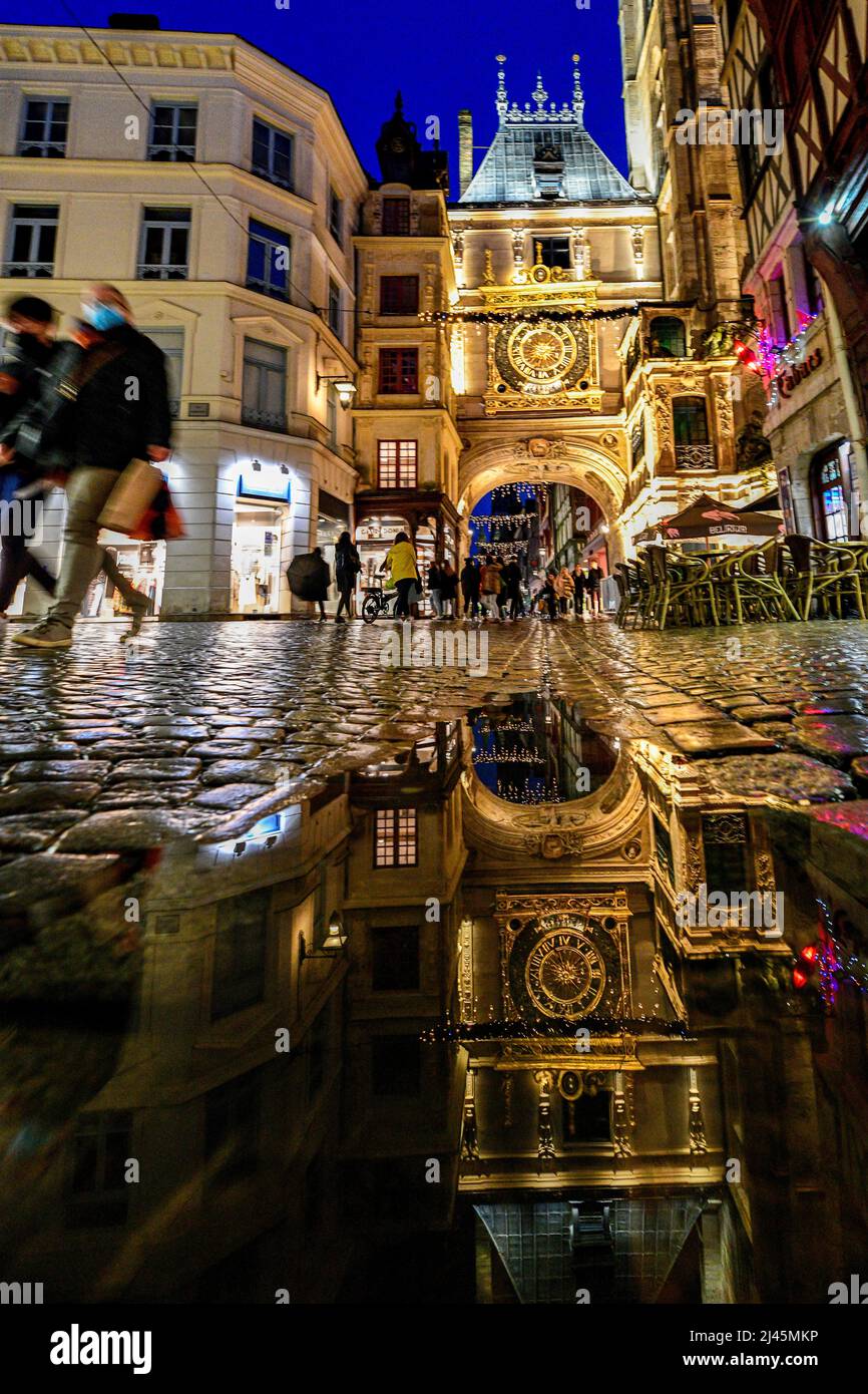 Rouen (Normandie, Nordfrankreich): Rue du Gros Horloge Stockfoto