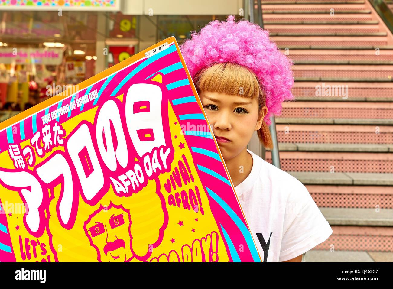Japan. Tokio. Lolita Mädchen im Bezirk Shibuya Stockfoto