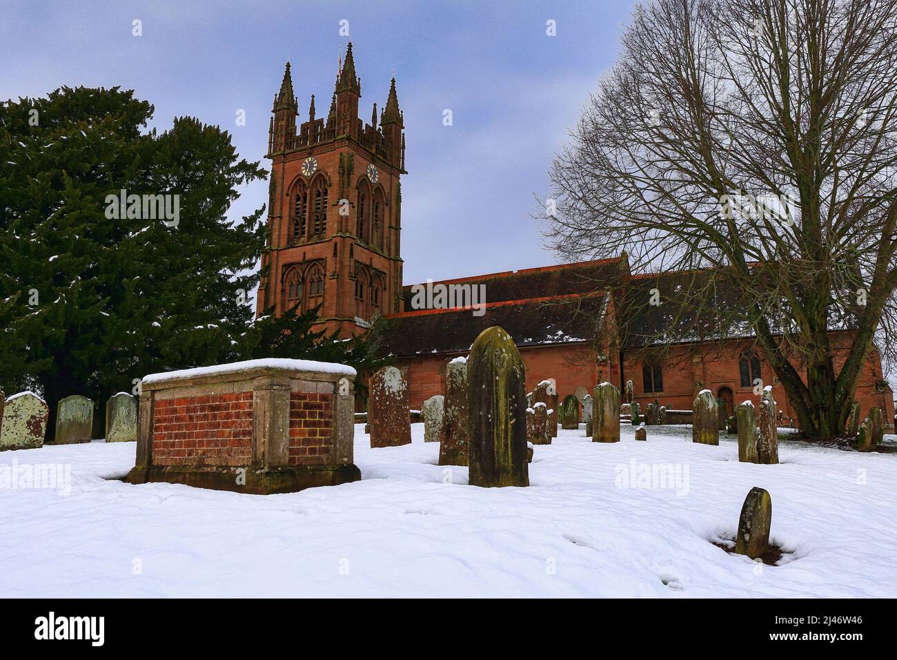 Winter in Enville South Staffordshire St Marys Church Stockfoto