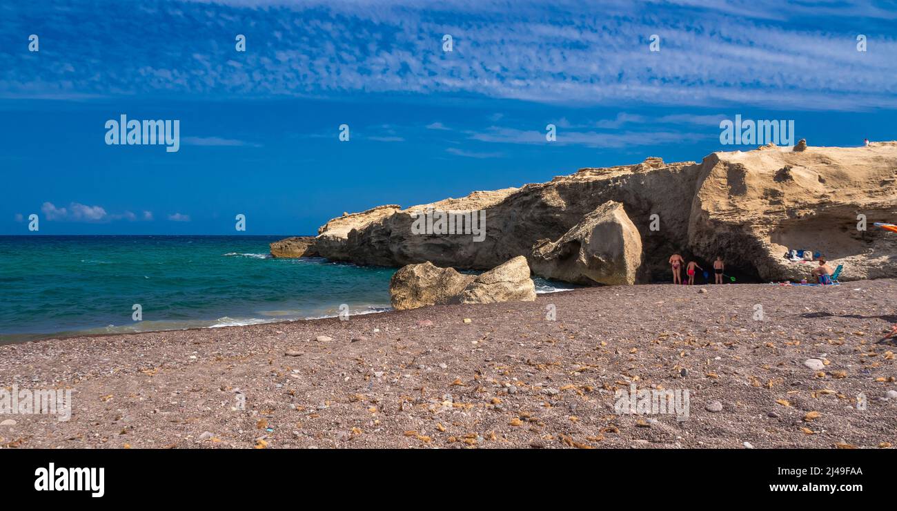Strand von Los Escullos, Naturpark Cabo de Gata-Níjar, UNESCO-Biosphärenreservat, Klimaregion der heißen Wüste, Almería, Andalucía, Spanien, Europa Stockfoto