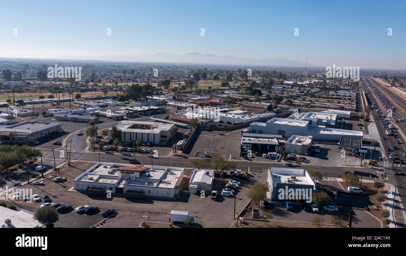Tagesansicht der städtischen Skyline von Sun City, Arizona, USA. Stockfoto