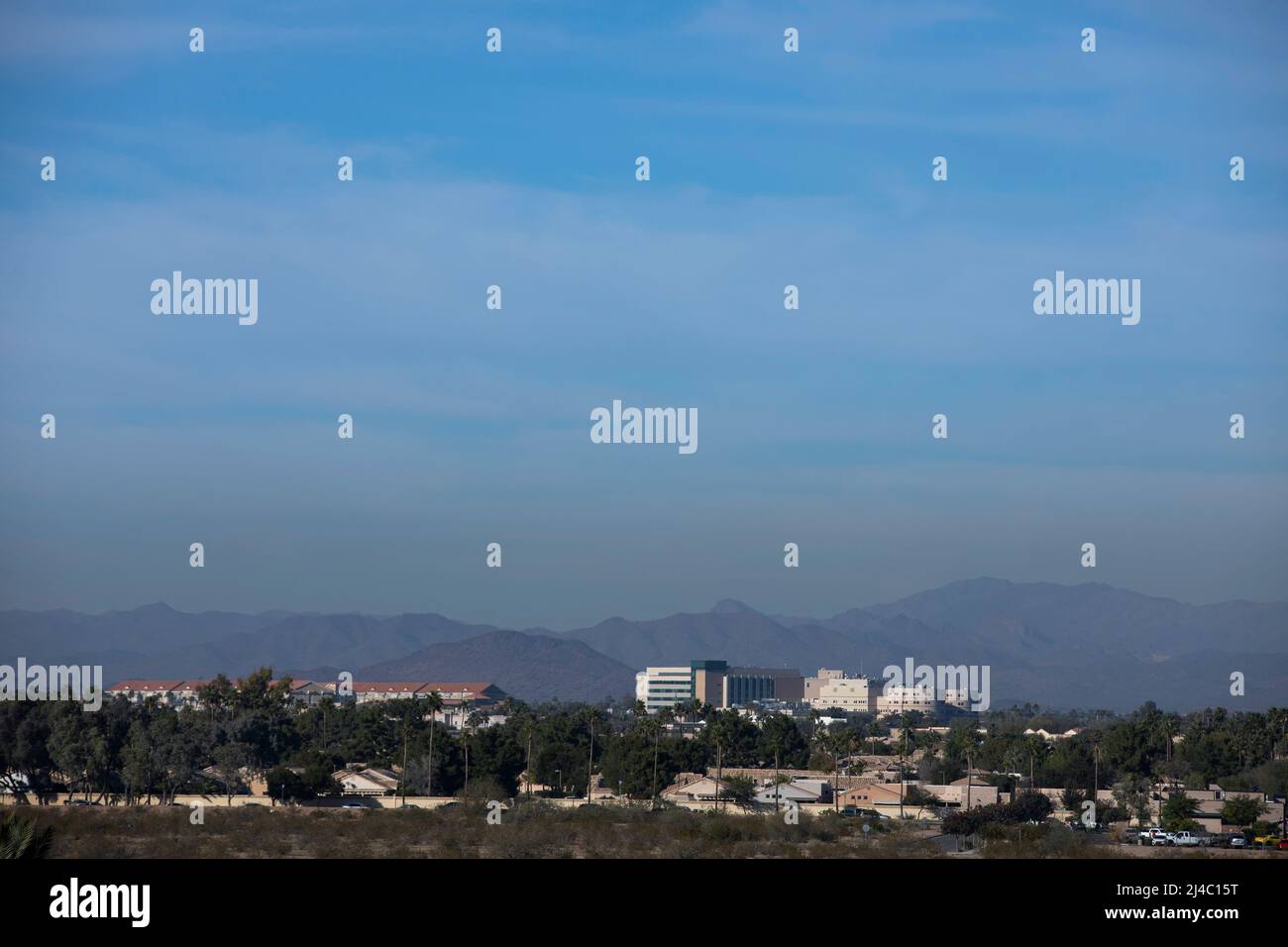 Tagesansicht der städtischen Skyline von Sun City, Arizona, USA. Stockfoto