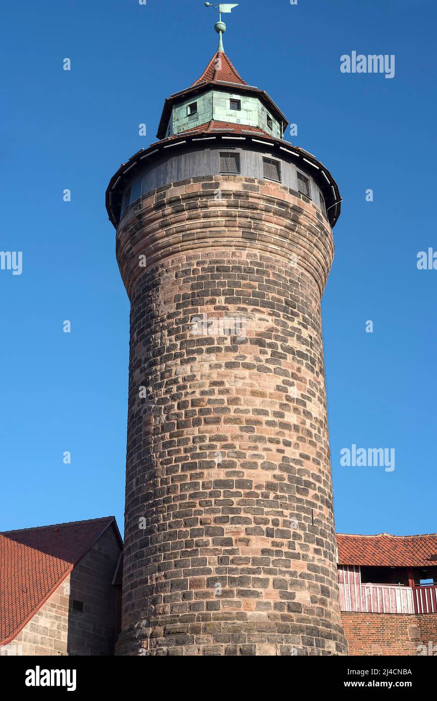 Sinwell Tower, historischer Rundturm auf der Kaiserburg, Nürnberg, Mittelfranken, Bayern, Deutschland Stockfoto