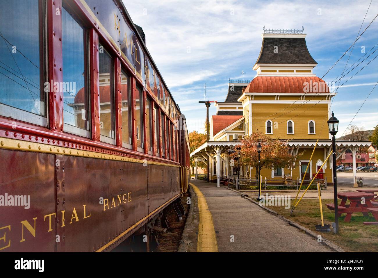 Der Bahnhof Conway Scenic Railway in North Conway, New Hampshire. Stockfoto