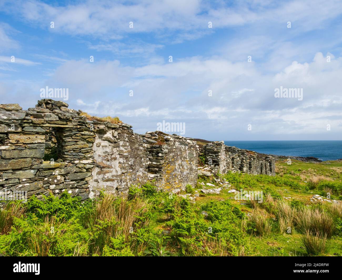 Die Ruinen von Riasg Buidhe und verlassene Fischerdorf auf der Insel Inner Hebriden von Colonsay Stockfoto