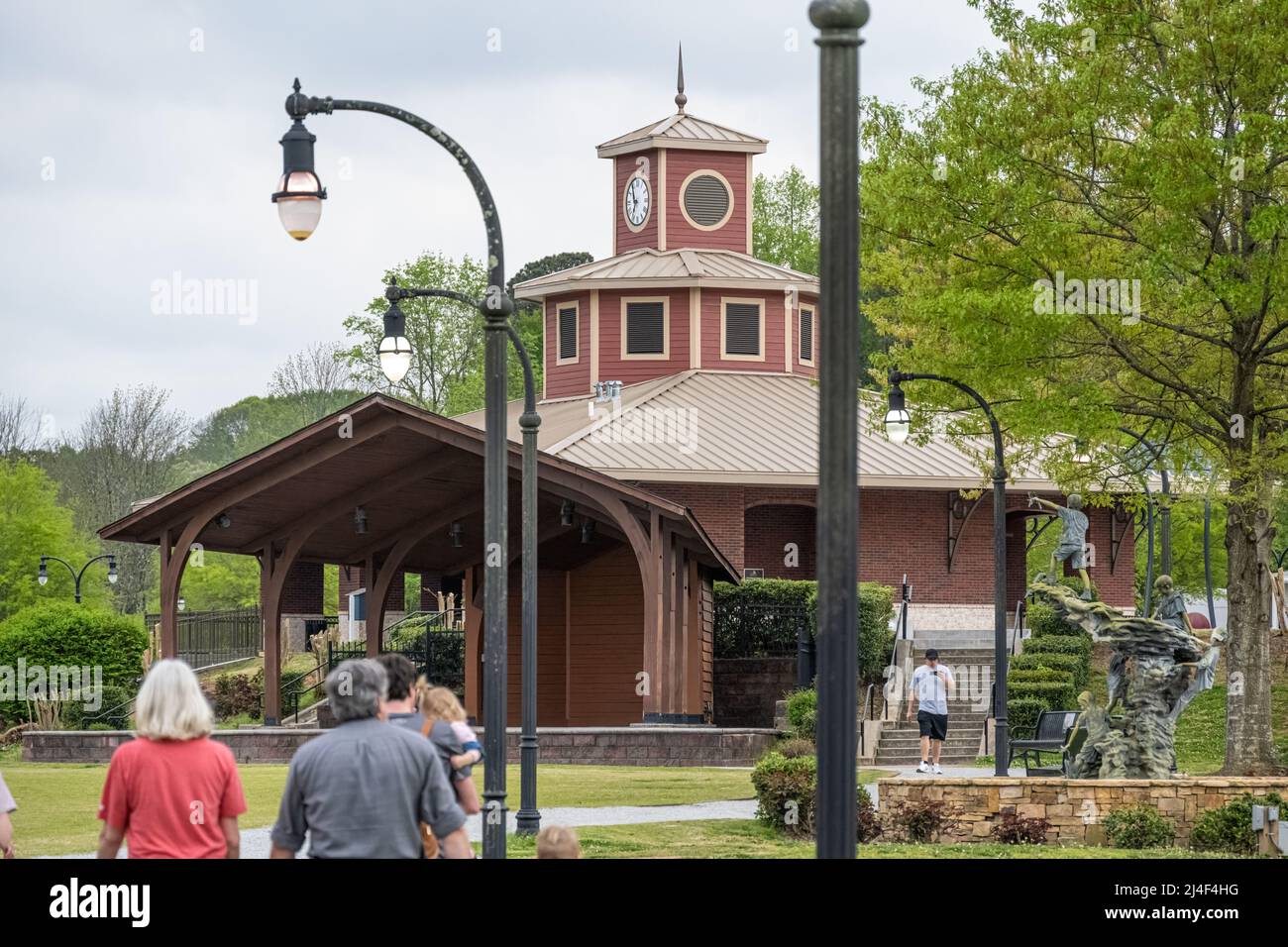 Lilburn City Park in der Altstadt von Lilburn, Georgia. (USA) Stockfoto Lilburn City Park in der Altstadt von Lilburn, Georgia. (USA) Stockfoto