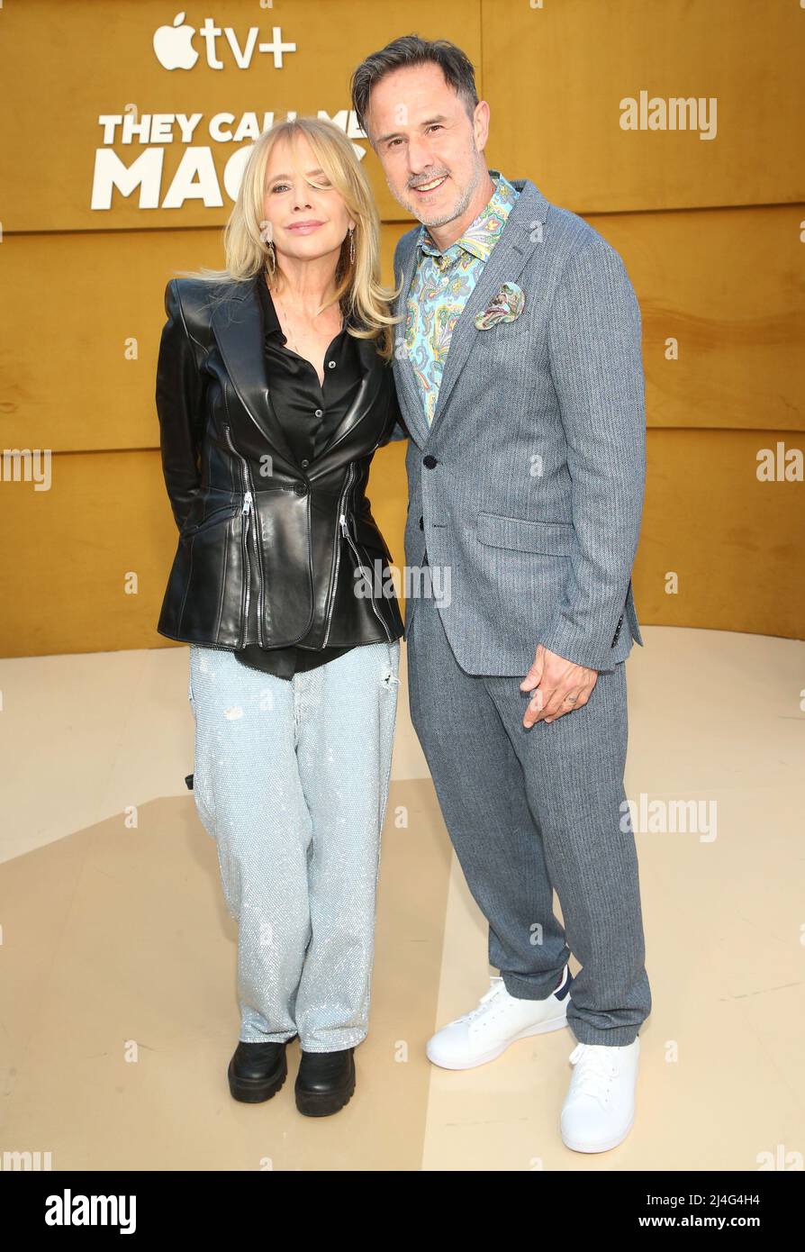 Los Angeles, Ca. 14. April 2022. Rosanna Arquette, David Arquette, bei der Apple TV-Premiere von They Call Me Magic am 14. April 2022 im Village Regency Theater in Los Angeles, Kalifornien. Quelle: Saye Sadou/Media Punch/Alamy Live News Stockfoto