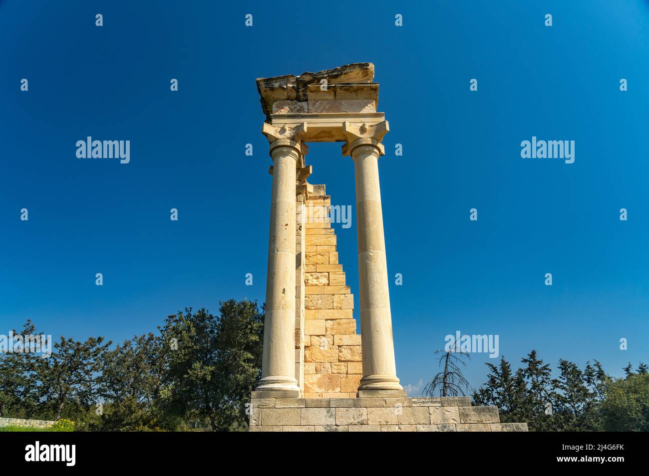 Heiligtum und Tempel des Apollon Hylates in der antiken Stadt Kourion, Episkopi, Zypern, Europa | das Heiligtum und der Tempel des Apollo Hylates am Stockfoto