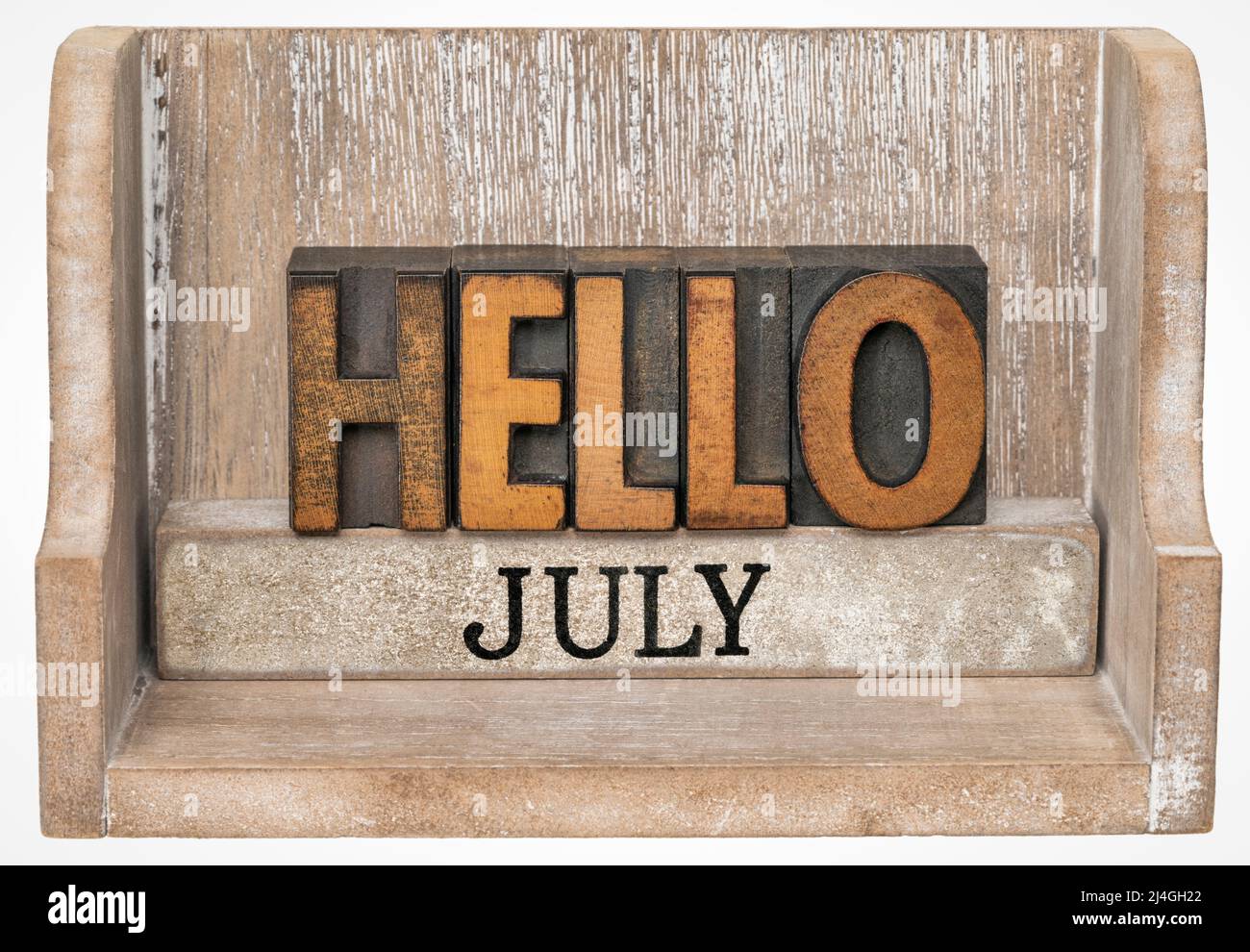 Hallo Juli im Vintage-Buchdruck Holzart innen Grunge Holzkiste, Kalender-Konzept Stockfoto