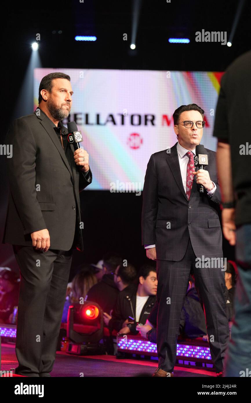 San Jose, Kalifornien, USA. 15. April 2022. SAN JOSE, CA - 15. April: John McCarthy im SAP Center for Bellator 277: McKee vs Pitbull 2 - Veranstaltung am 15. April 2022 in SAN JOSE, USA. (Foto von Louis Grasse/PxImages) Credit: Px Images/Alamy Live News Stockfoto