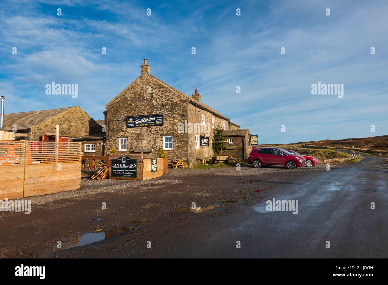 Tan Hill Inn, ein isoliertes Gasthaus, das angeblich das höchste Inn in England ist Stockfoto