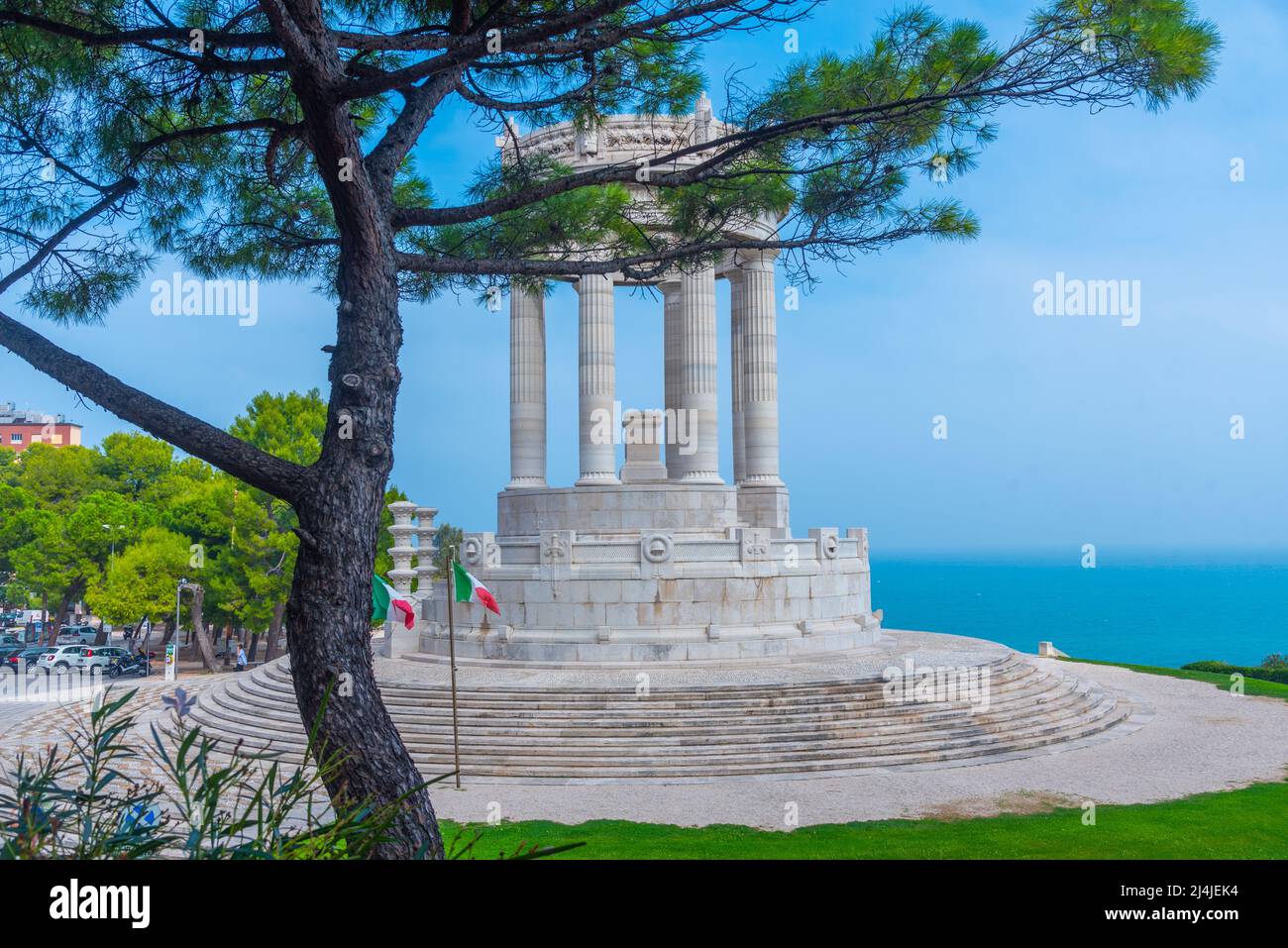 Kriegsdenkmal in der italienischen Stadt Ancona. Stockfoto