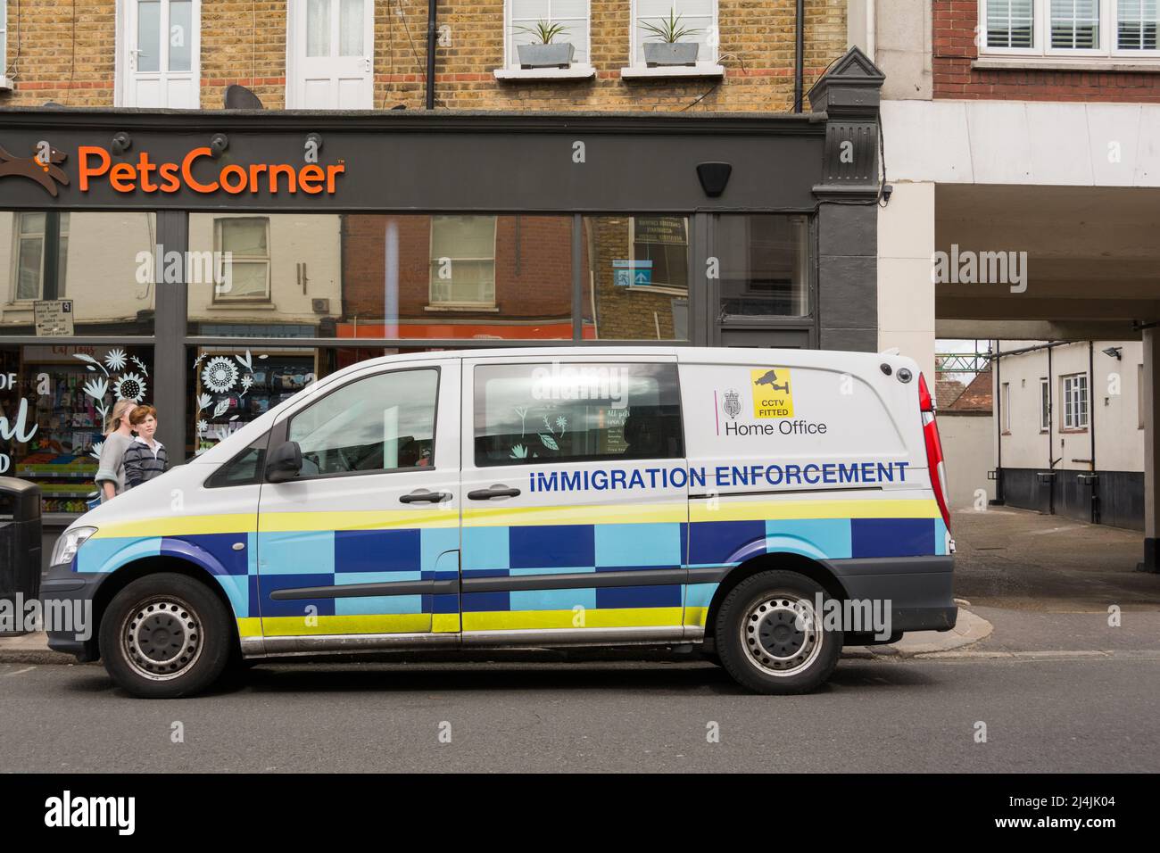Heimatamt Immigration Enforcement van im Südwesten von London, England, Großbritannien Stockfoto