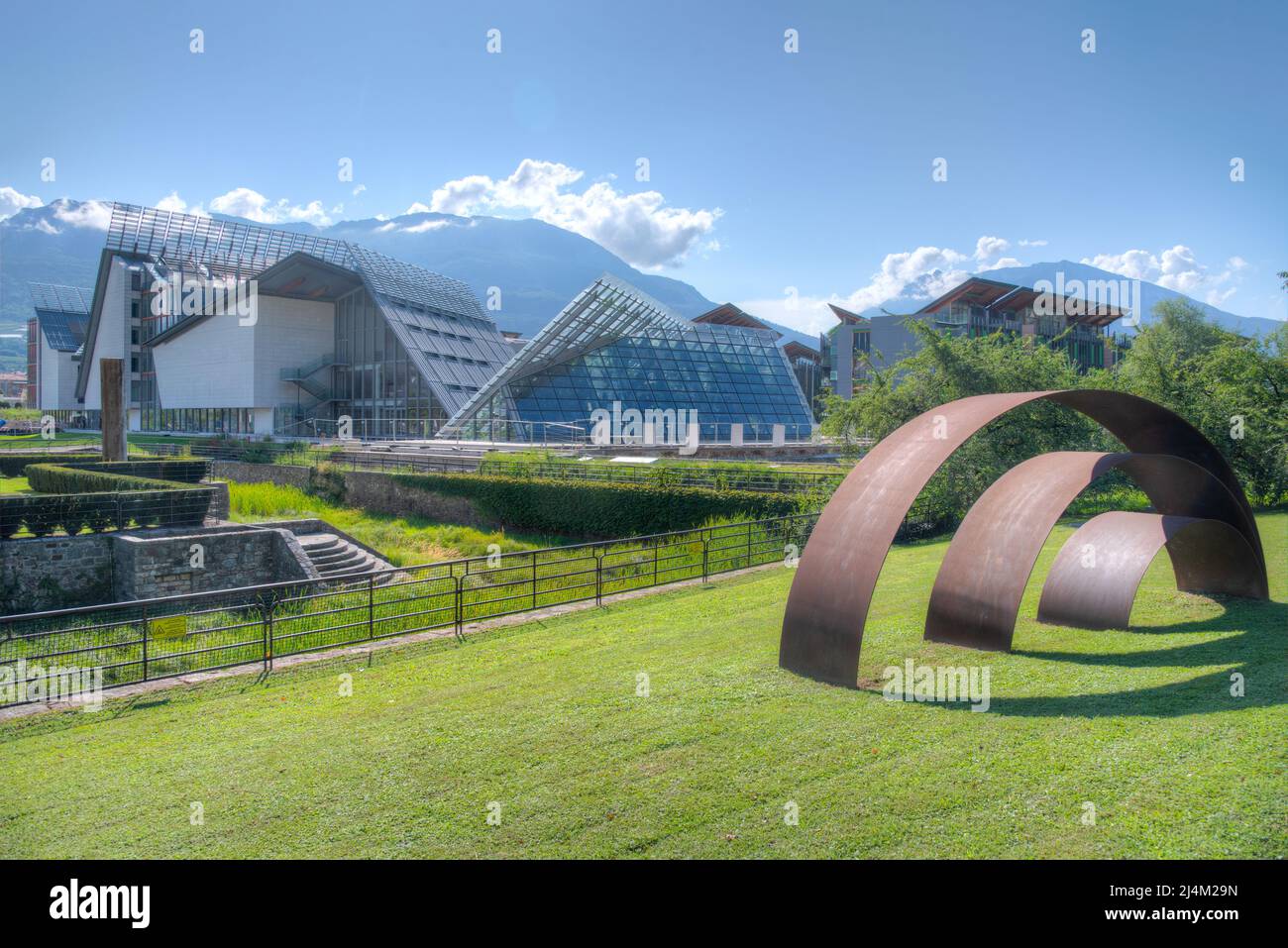 Trient, Italien, 28. August 2021: MUSE - Museo delle Scienze di Trento in Italien. Stockfoto