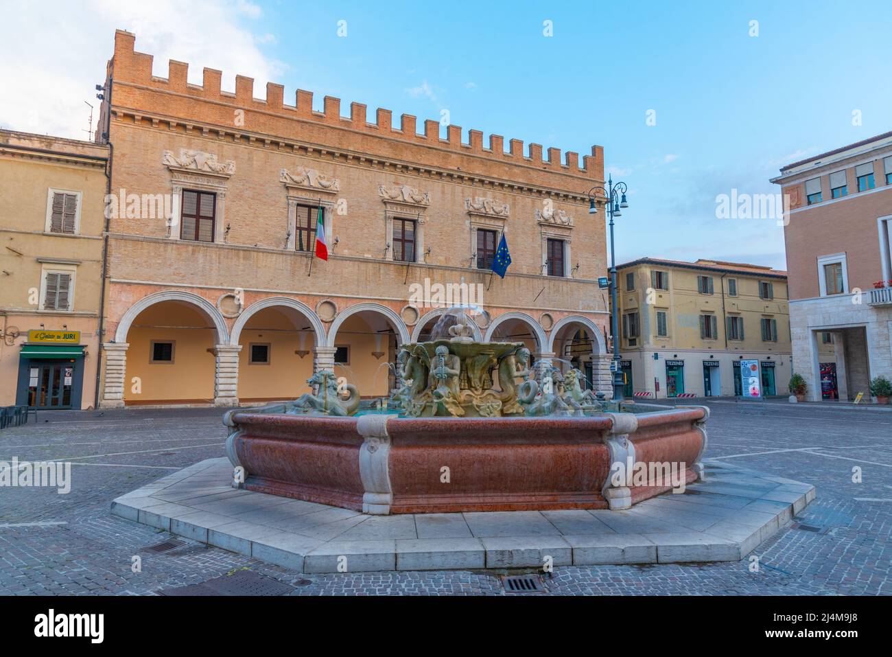 Pesaro, Italien, 30. September 2021: Palazzo Ducale im Zentrum von Pesaro, Italien. Stockfoto