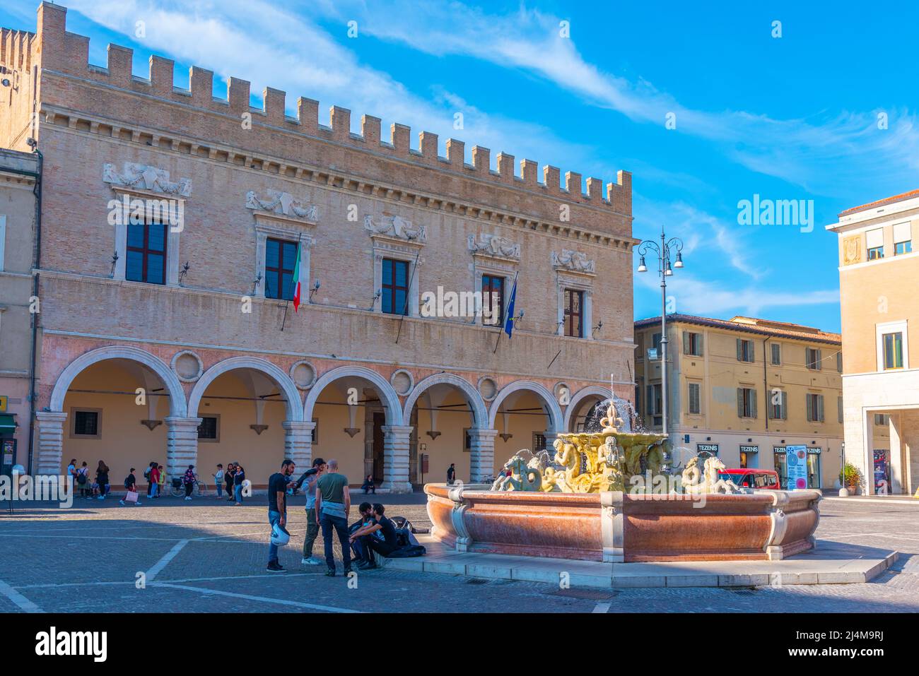 Pesaro, Italien, 29. September 2021: Palazzo Ducale im Zentrum von Pesaro, Italien. Stockfoto