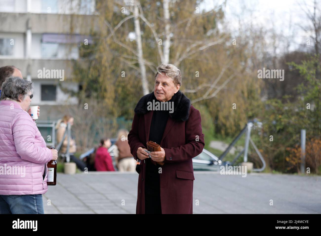 Hans-Jürgen Beyer beim Osterfest in der Kö-Passage. Görlitz-Königshöfen,16.04.2022 Stockfoto